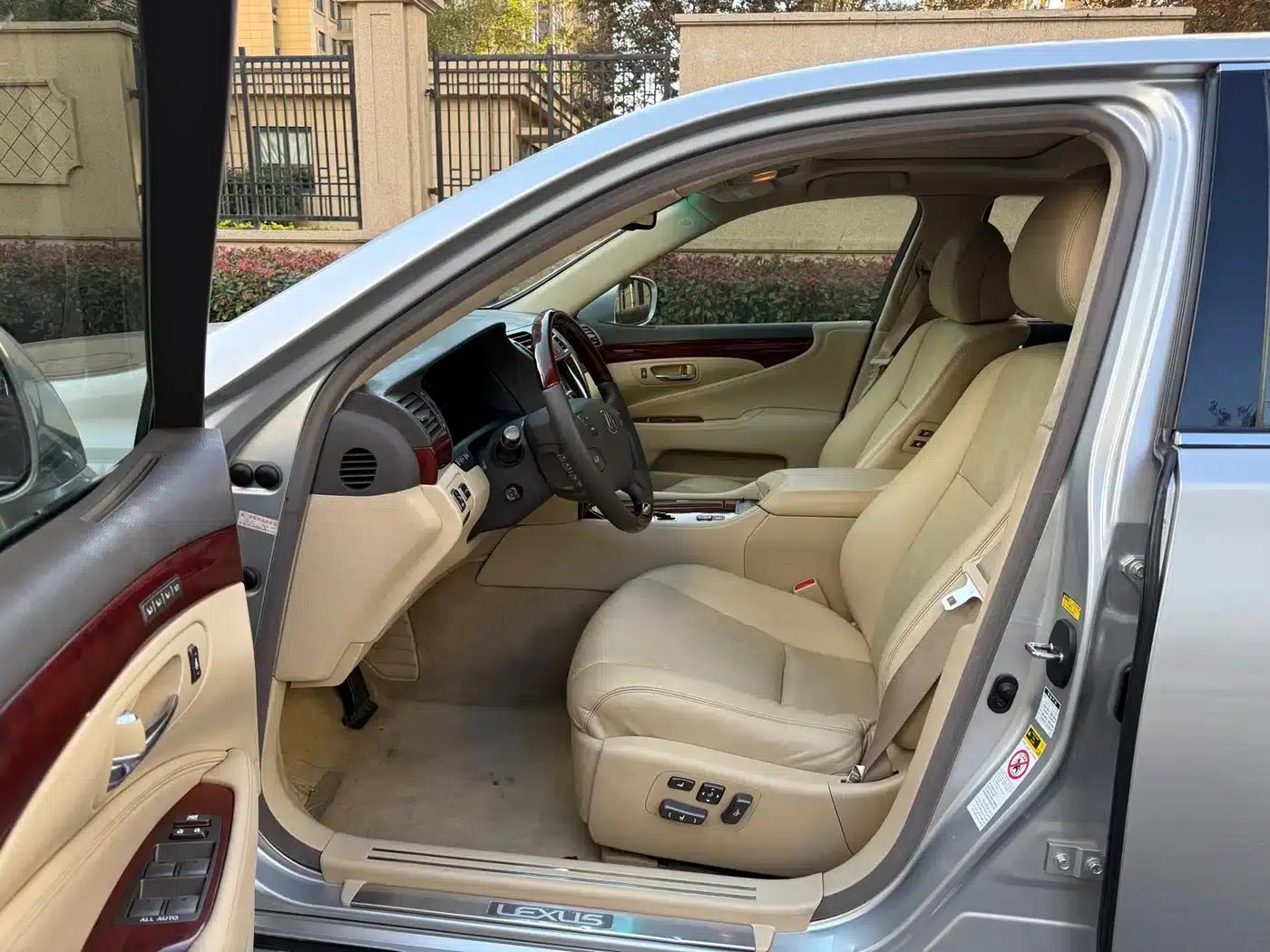 Lexus LS 2006 460L — миниатюра 9