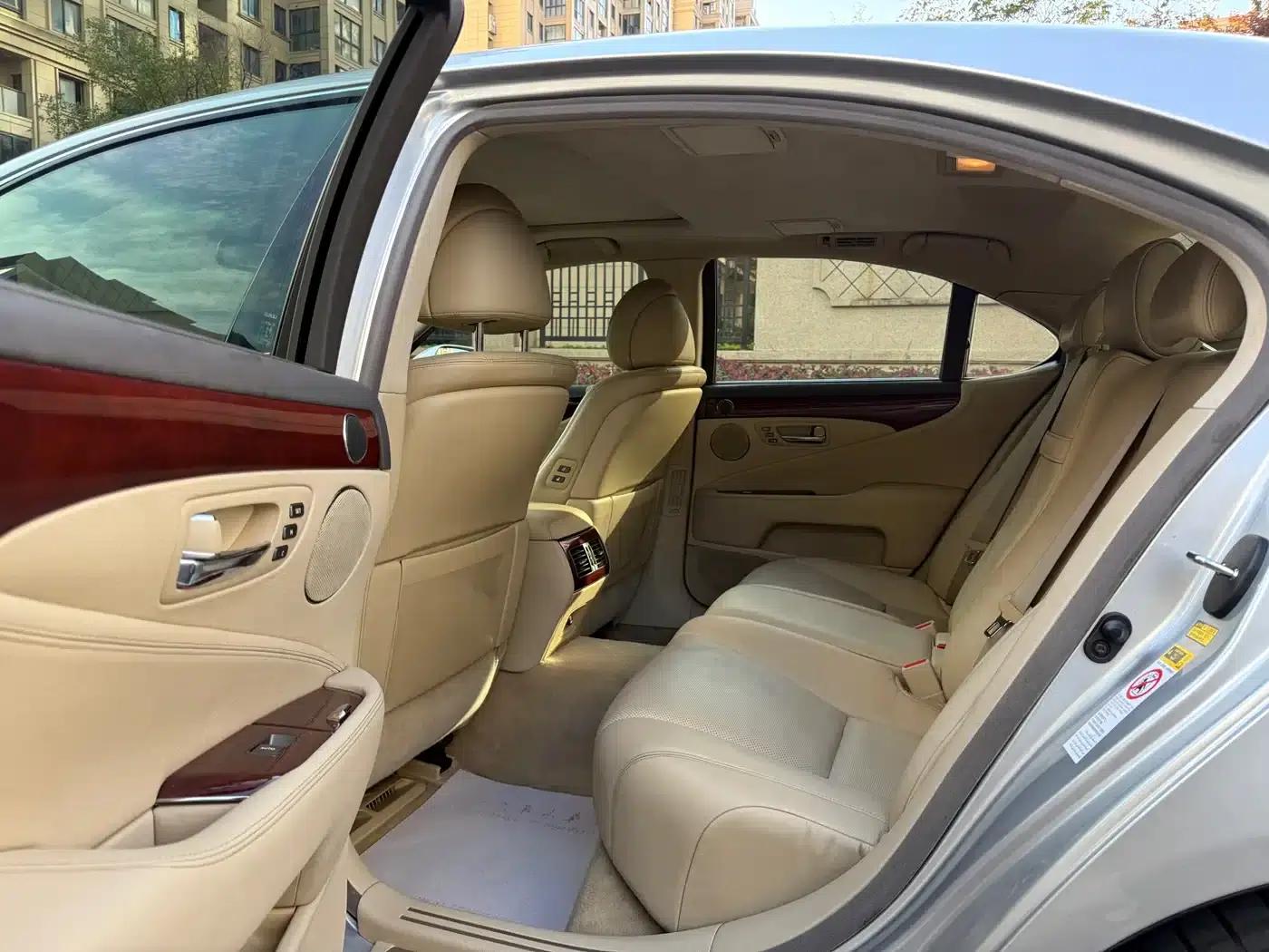 Lexus LS 2006 460L — миниатюра 10
