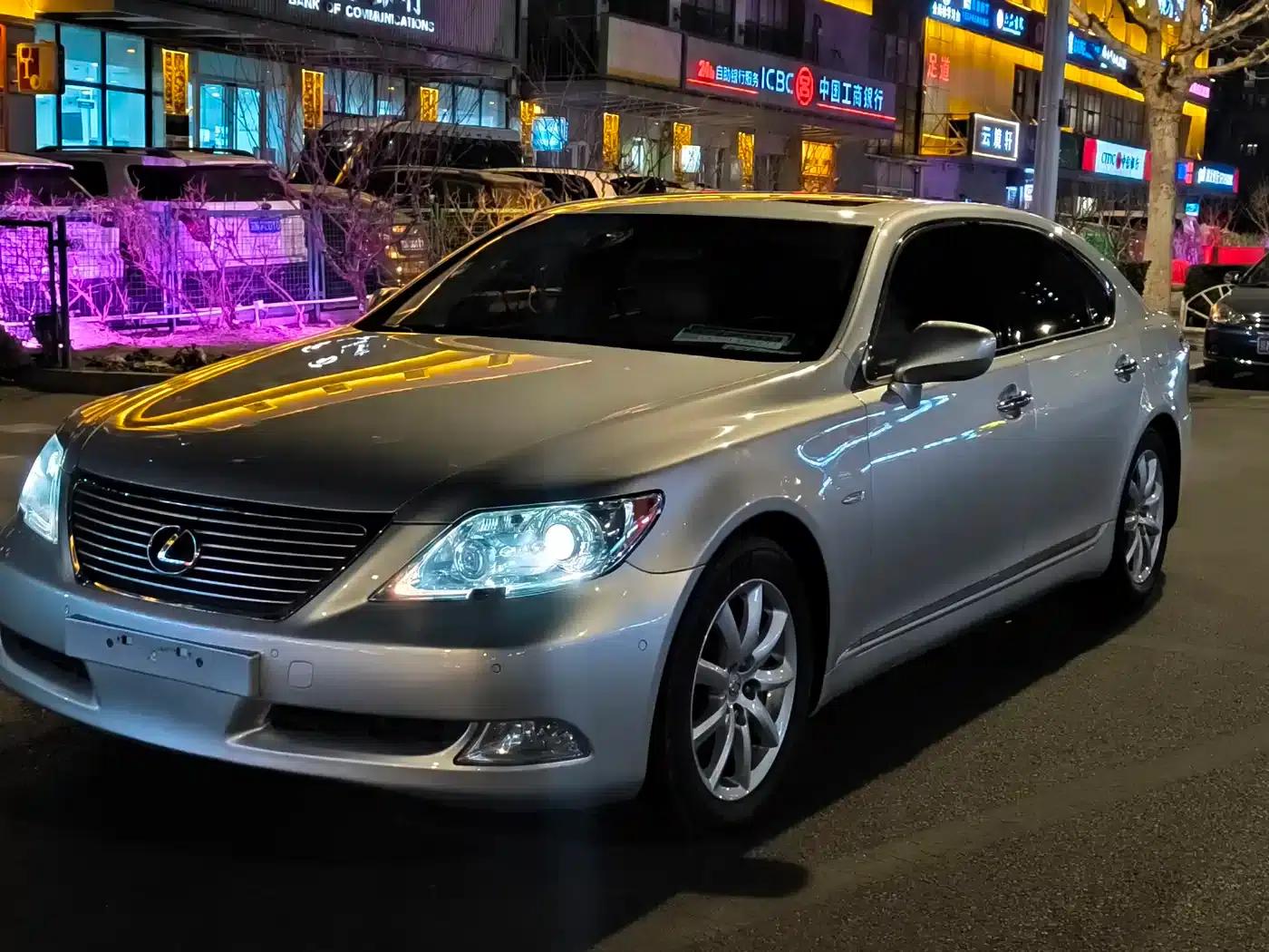 Lexus LS 2006 460L — миниатюра 1