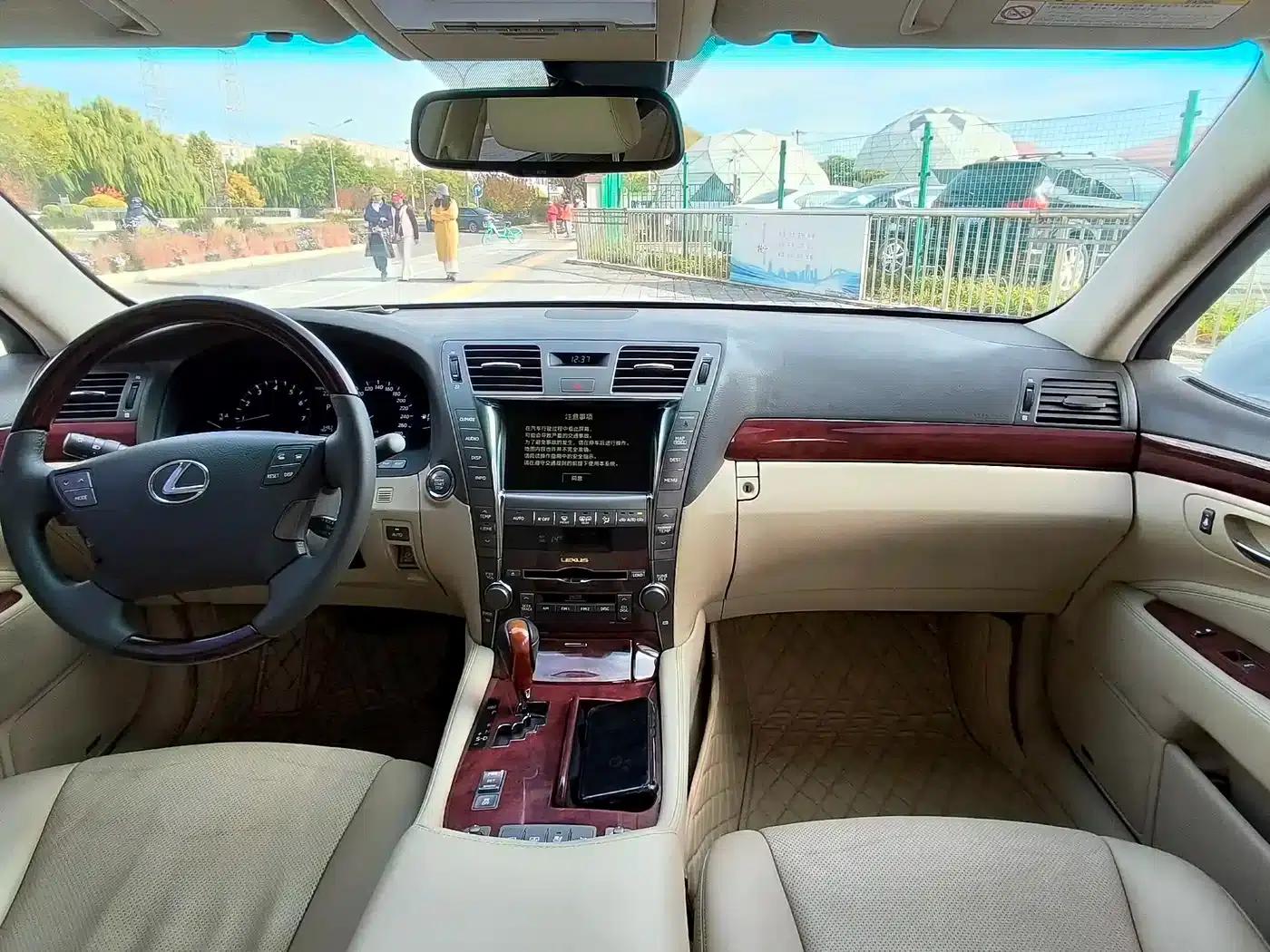 Lexus LS 2006 460L — миниатюра 16