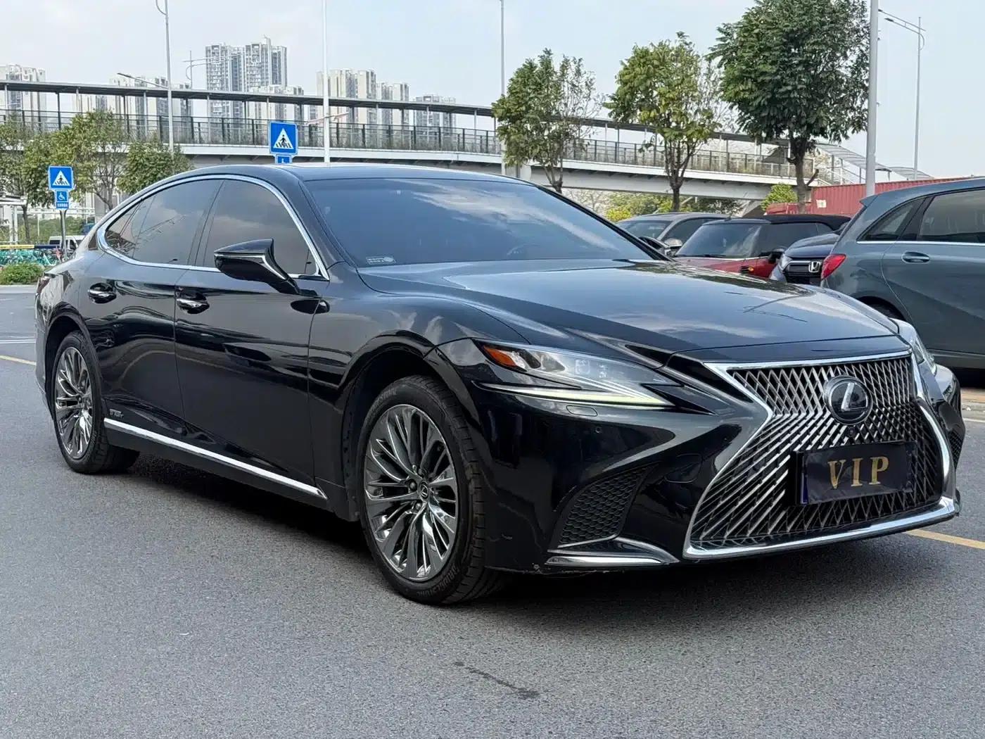 Lexus LS 500h Executive Edition 2021 — миниатюра 3