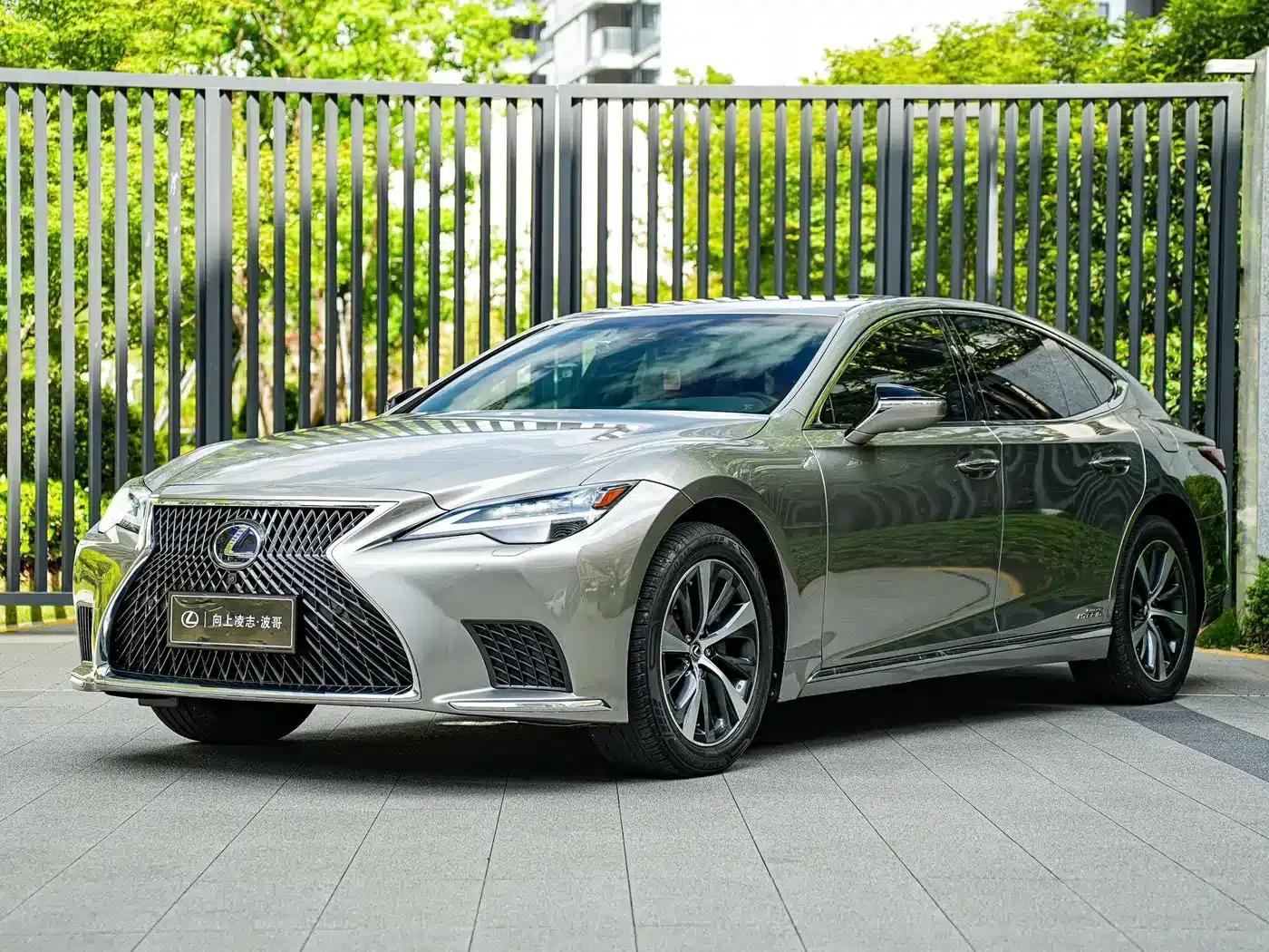 Lexus LS 2021 500h Premium Edition — миниатюра 1