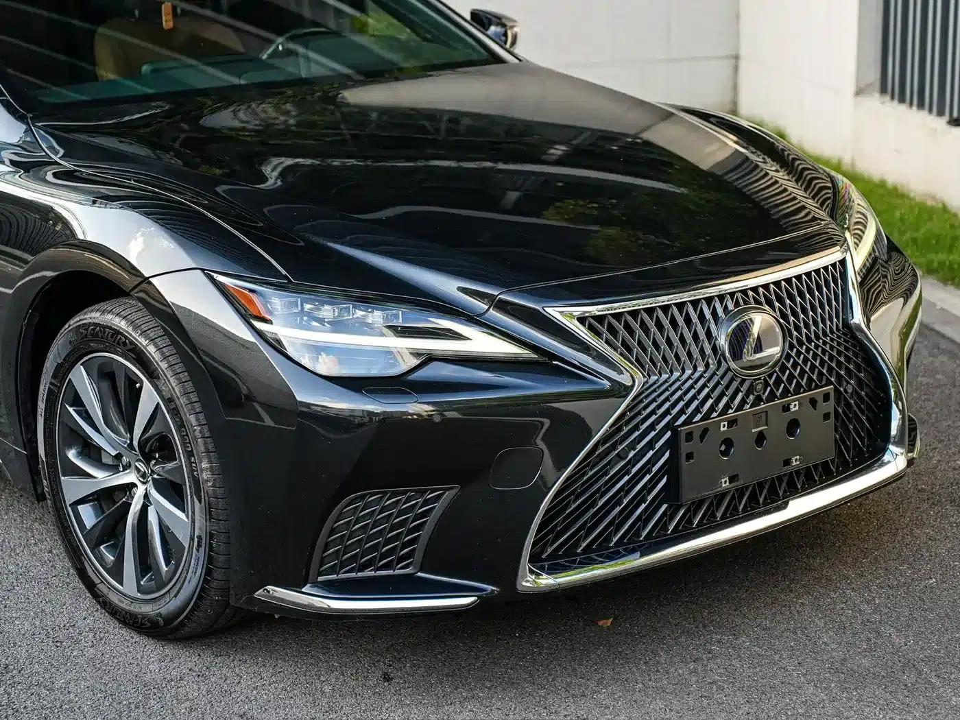 Lexus LS 2021 500h Premium Edition — миниатюра 9