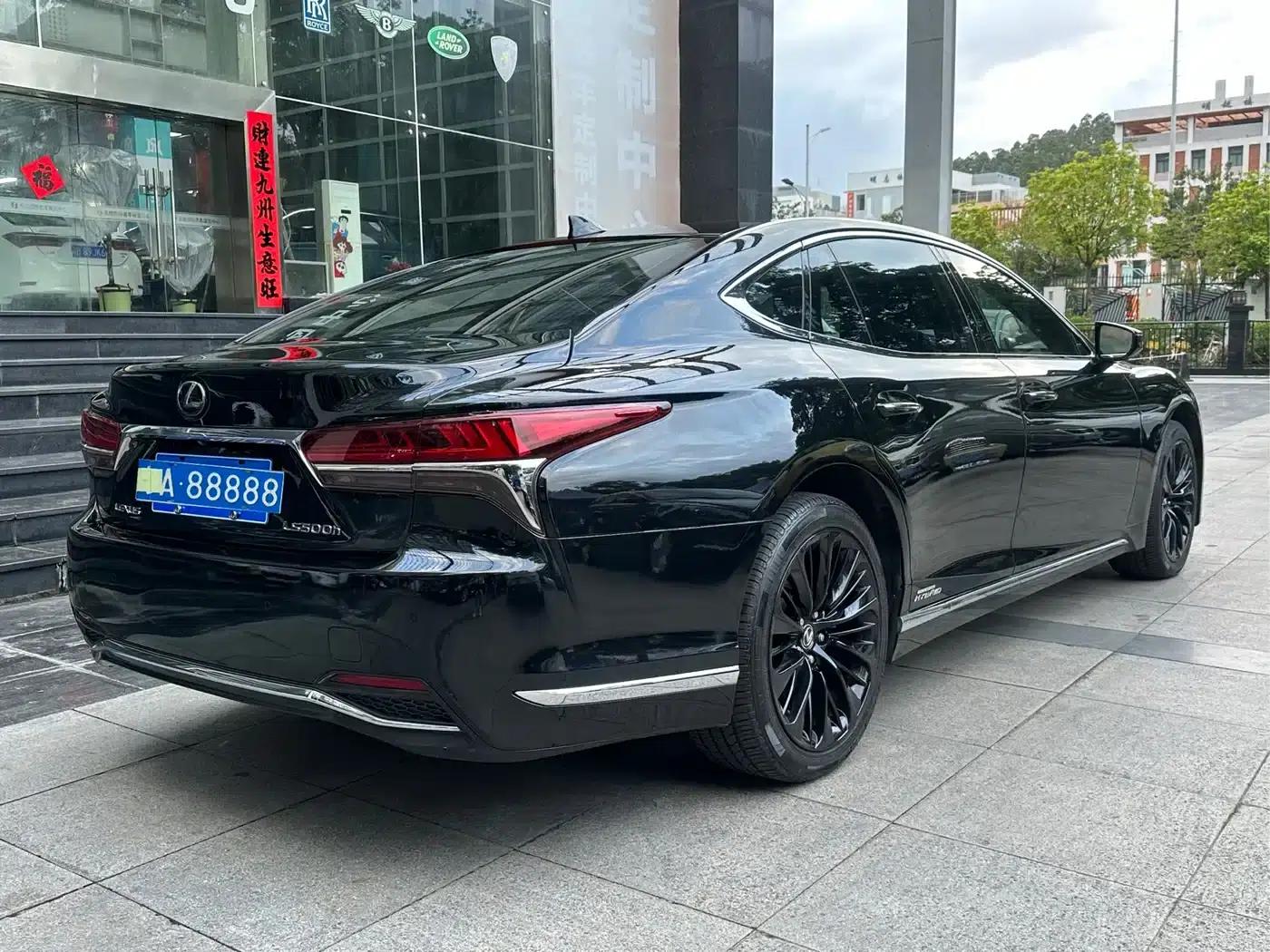 Lexus LS 2018 500h Executive Edition (China V emission standard) — миниатюра 7