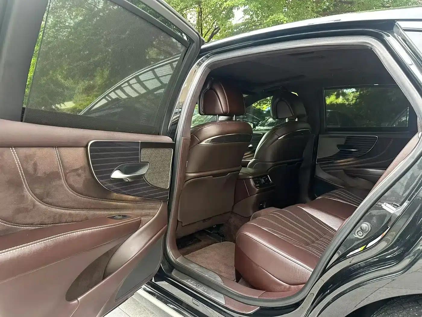 Lexus LS 2018 350 Luxury Edition (China V emission standard) — миниатюра 6