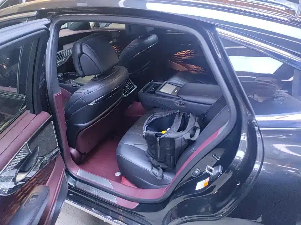 Lexus LS 2023 500h Executive Edition — миниатюра 4
