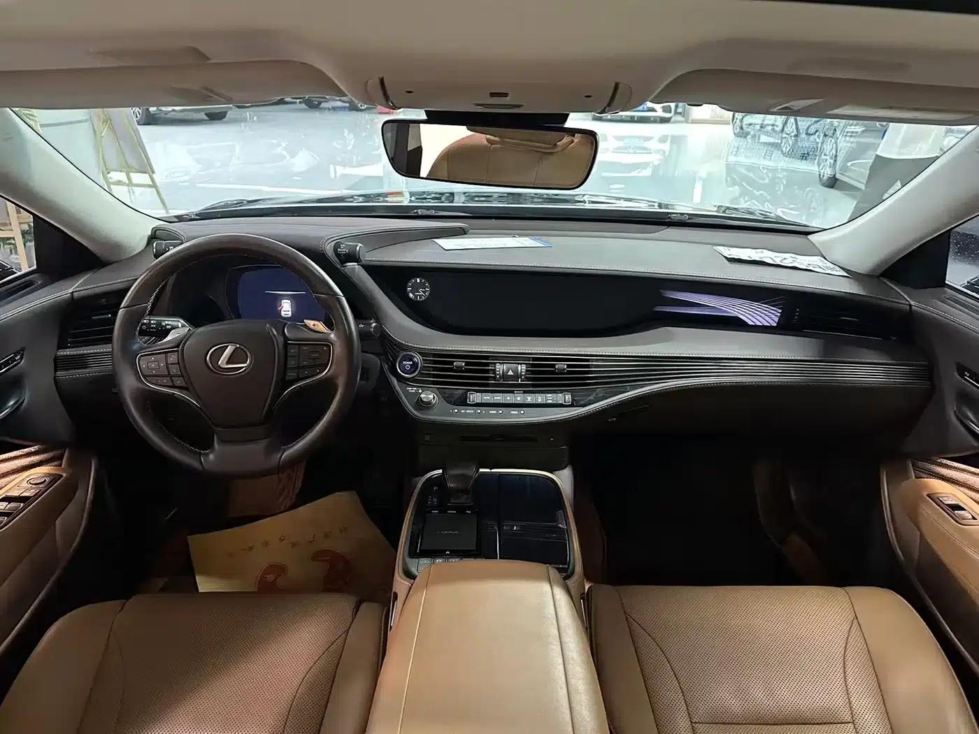 Lexus LS 2020 500h Premium Edition (China V Emission Standard) — миниатюра 5