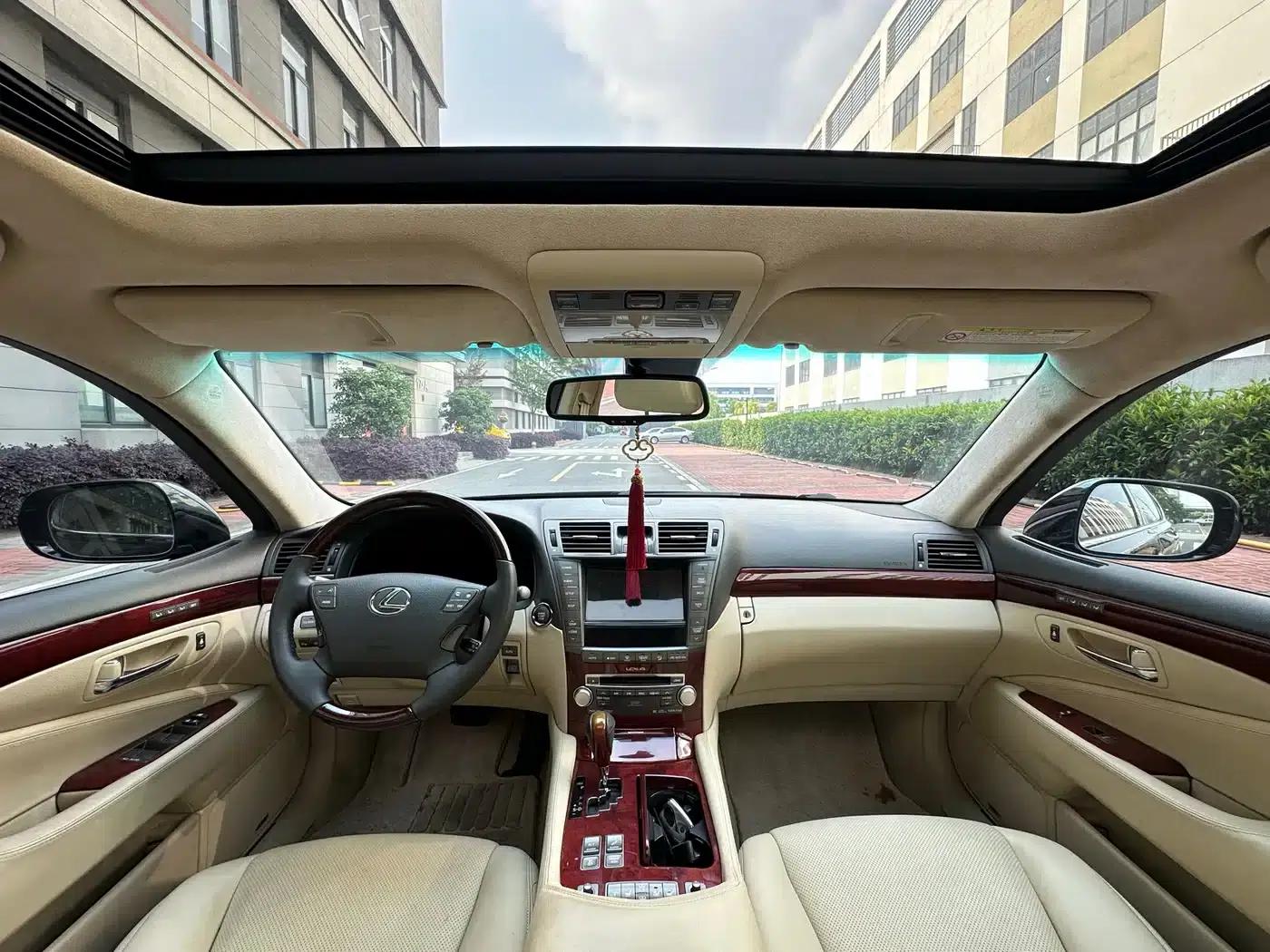 Lexus LS 2010 460L Luxury Edition — миниатюра 11