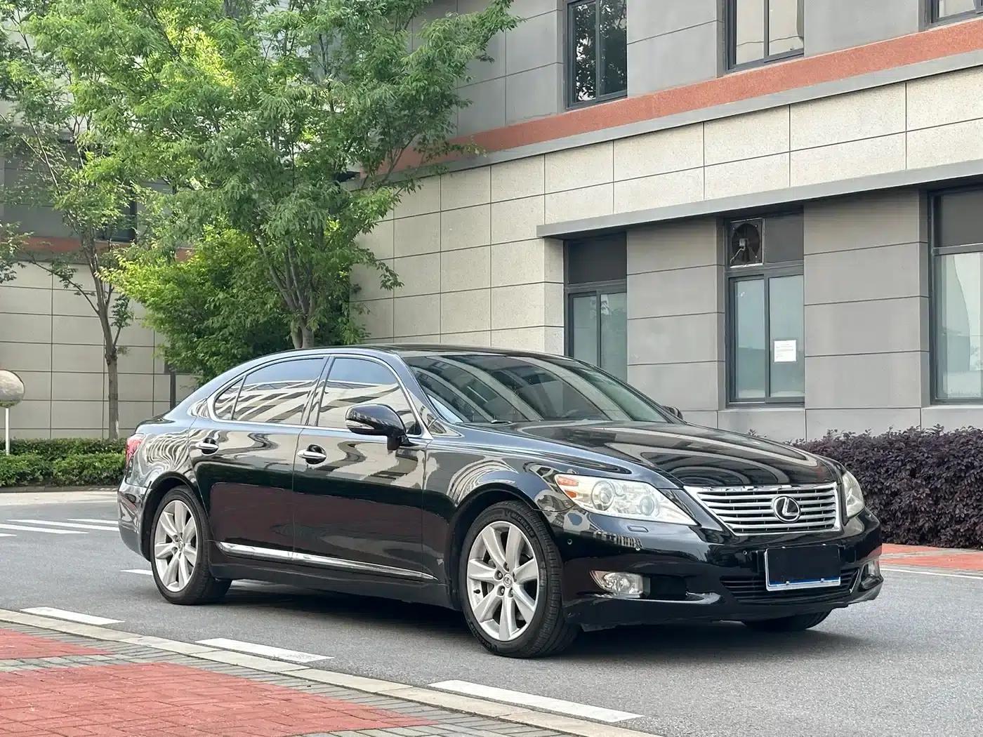 Lexus LS 2010 460L Luxury Edition — миниатюра 3