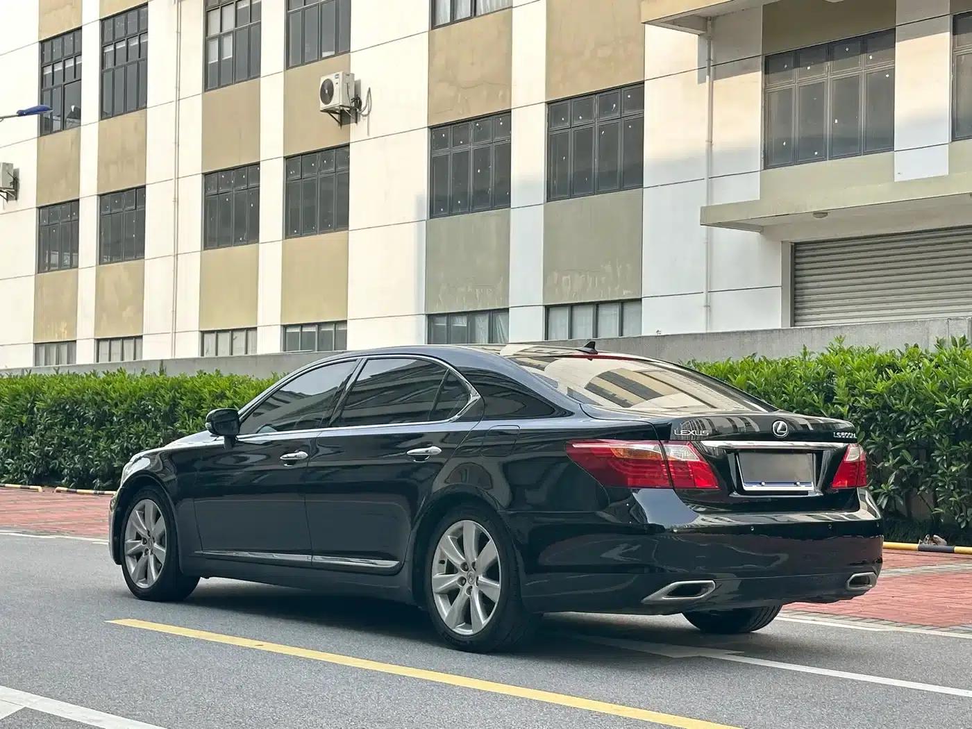 Lexus LS 2010 460L Luxury Edition — миниатюра 6