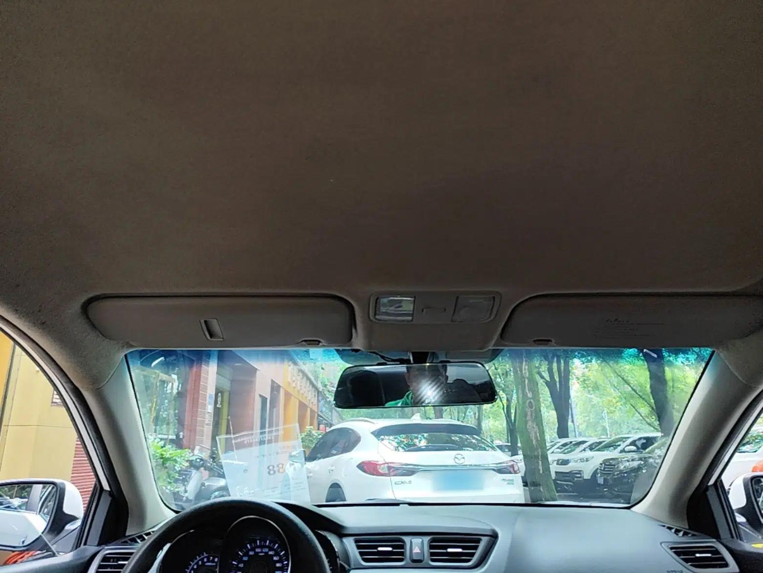 Kia K2 2015 Sedan 1.4L MT GLS — миниатюра 21