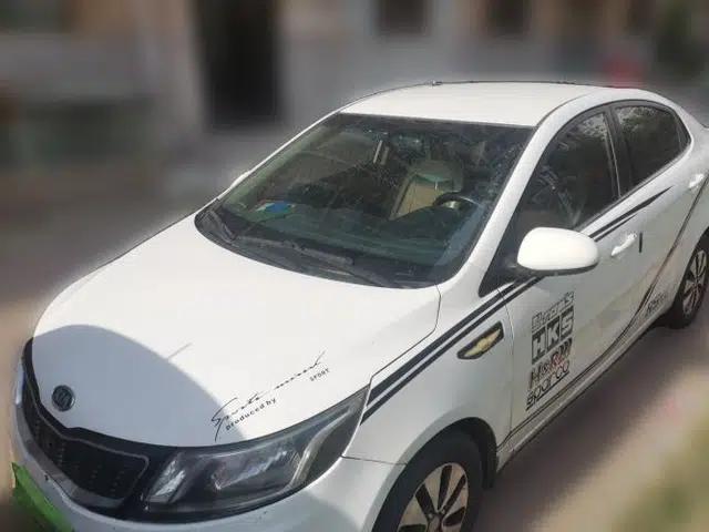 Kia K2 2012 Sedan 1.4L MT GLS Commemorative Edition