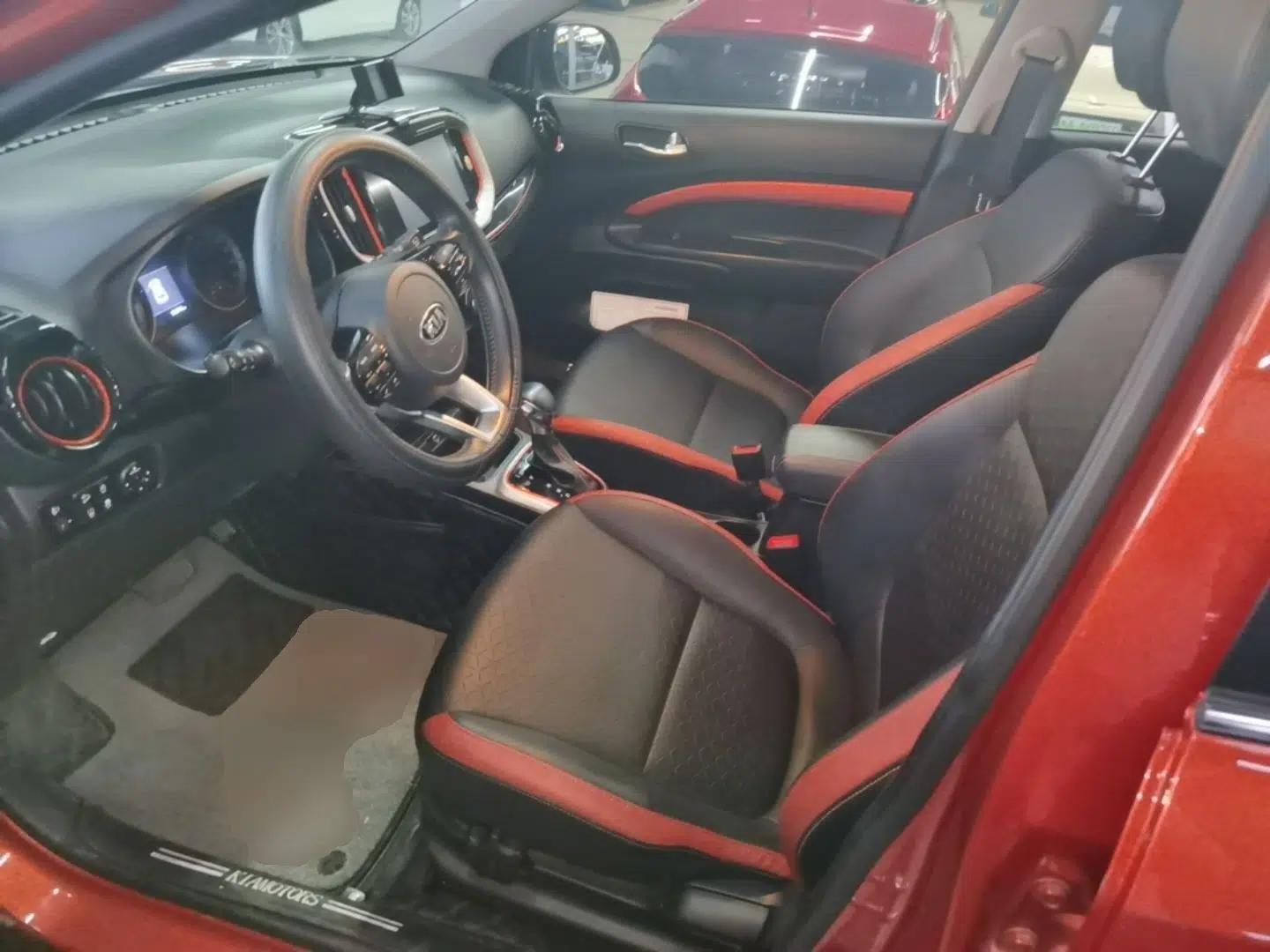 Kia kx1 Stonic 2019 1.4L Automatic Fun Edition China V Standard — миниатюра 17