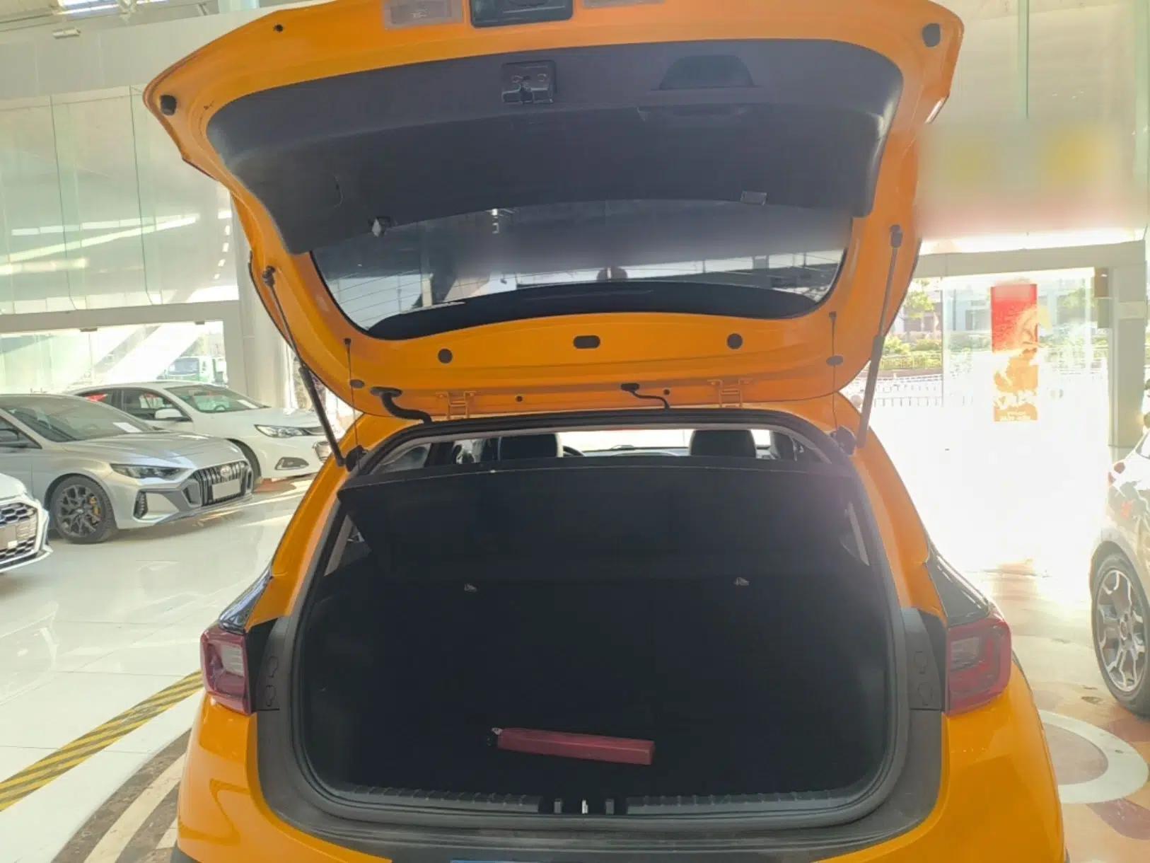 Kia kx1 Stonic 2019 1.4L Automatic Fun Edition China V Standard — миниатюра 22