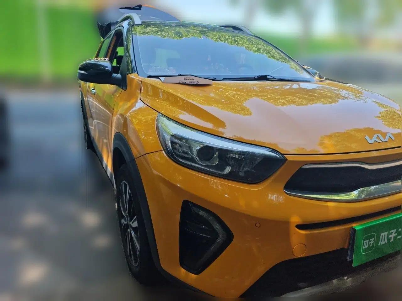 Kia kx1 Stonic 2021 1.4L CVT Sunroof Model — миниатюра 3