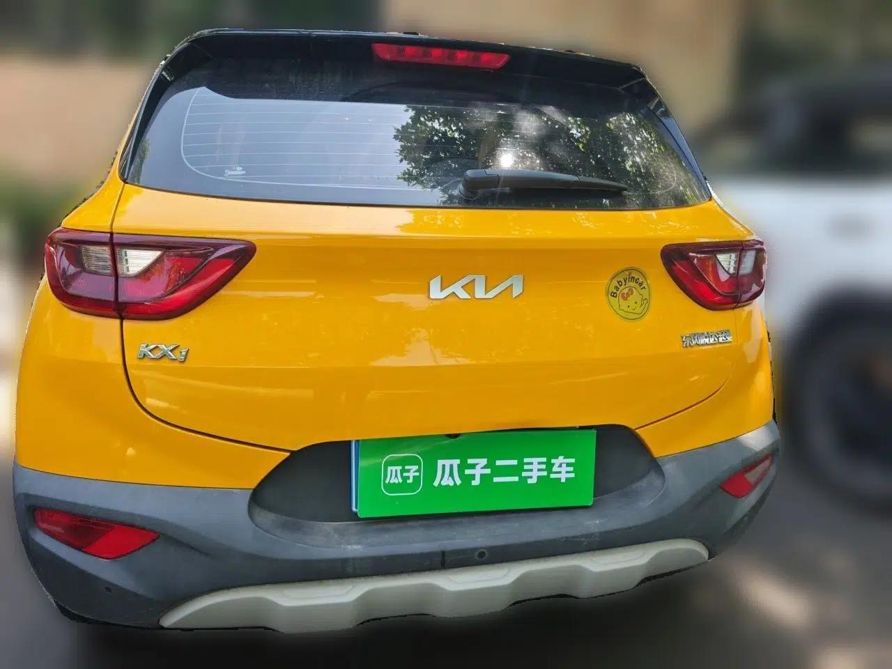 Kia kx1 Stonic 2021 1.4L CVT Sunroof Model — миниатюра 5