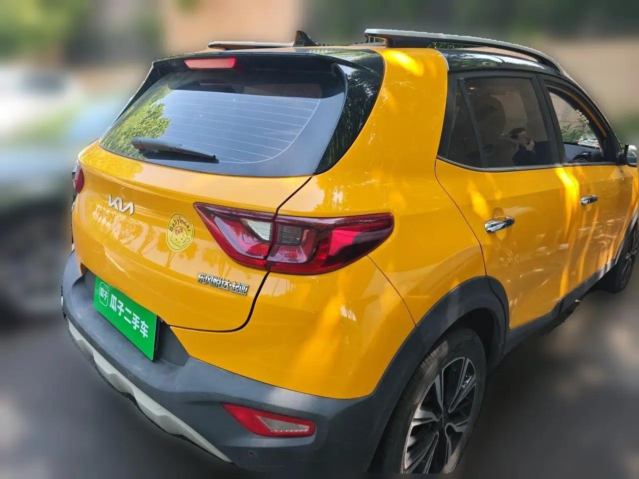 Kia kx1 Stonic 2021 1.4L CVT Sunroof Model — миниатюра 6