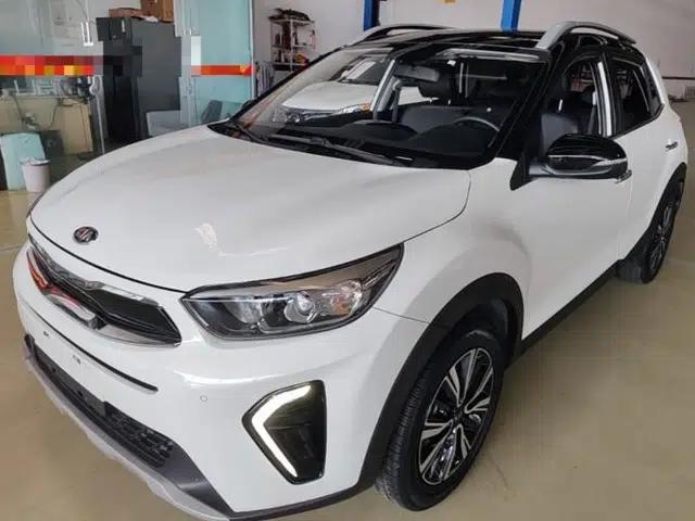 Kia kx1 Stonic 2021 1.4L CVT Fun & Sunroof Model