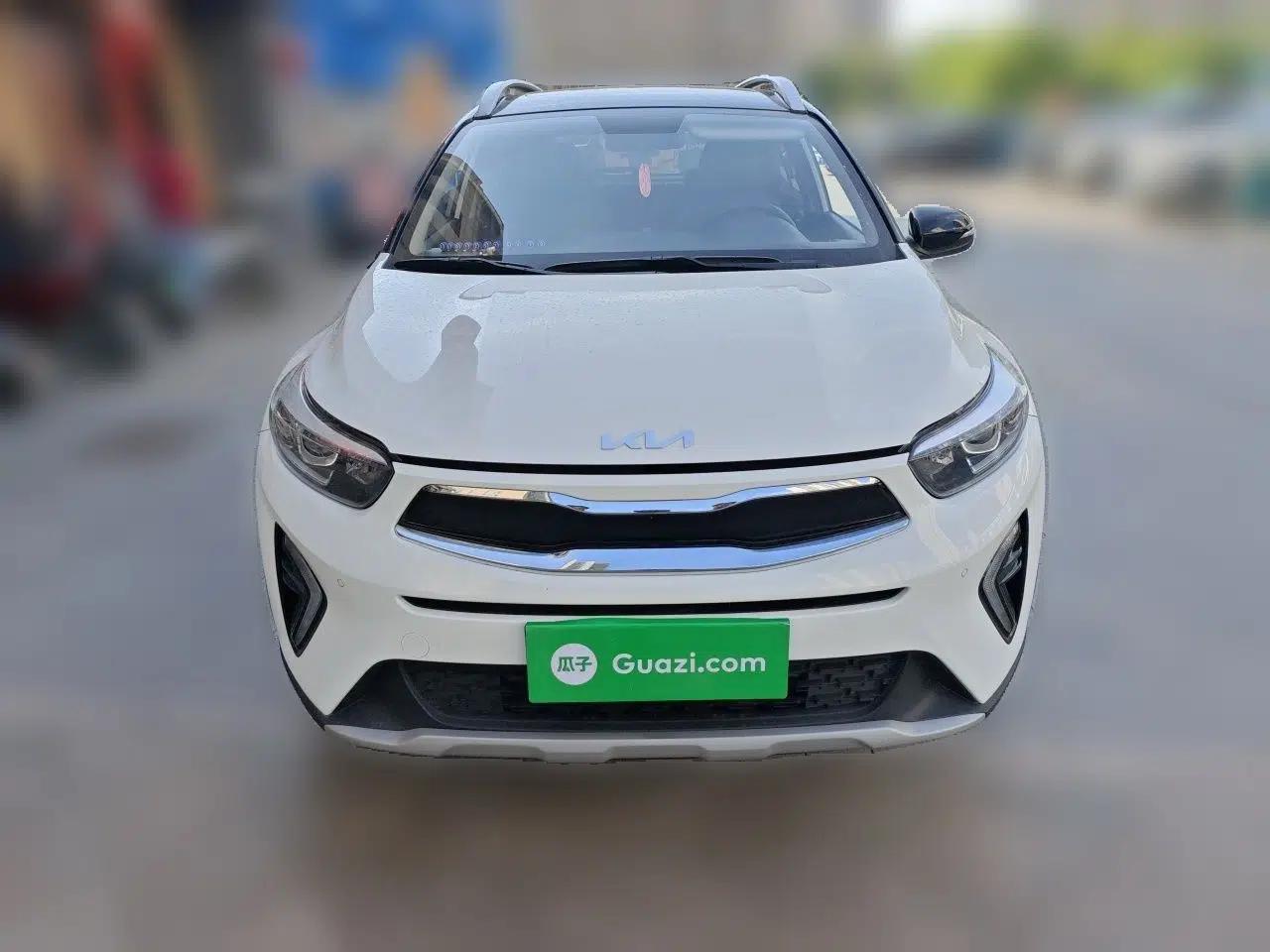 Kia kx1 Stonic 2026 Model 1.4L Sunroof Edition — миниатюра 2