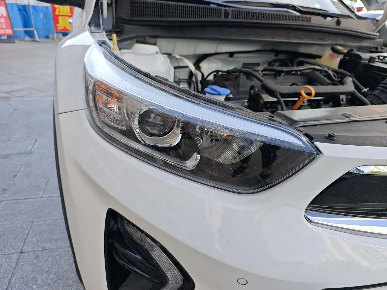 Kia kx1 Stonic 2026 Model 1.4L Sunroof Edition — миниатюра 7