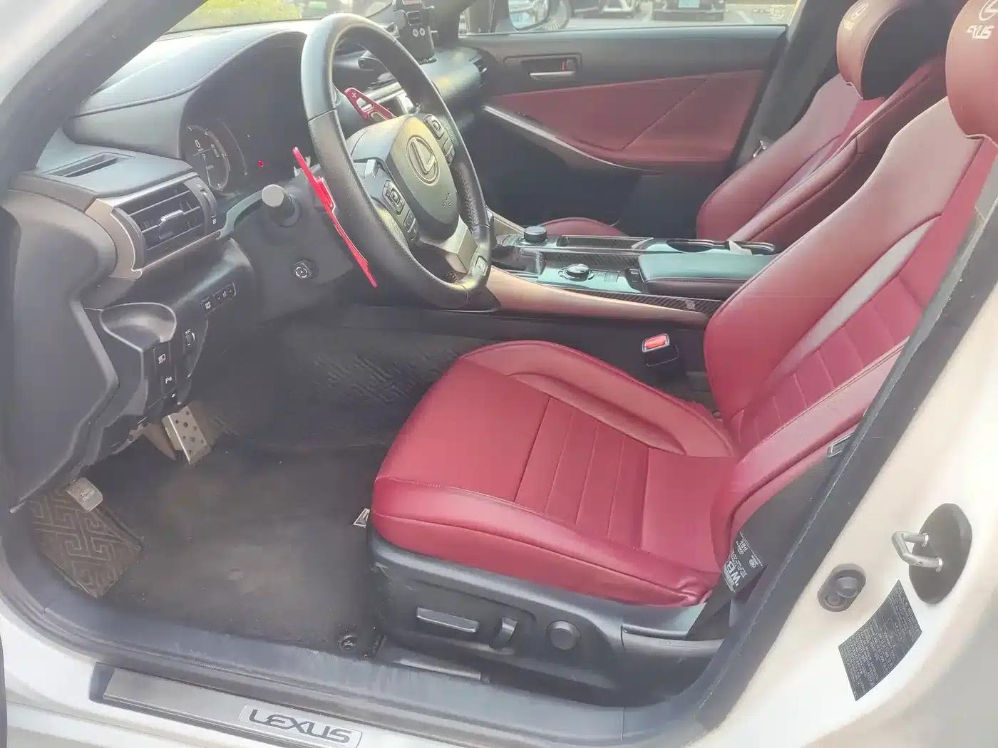 Lexus IS 2017 300 F SPORT Edition — миниатюра 7