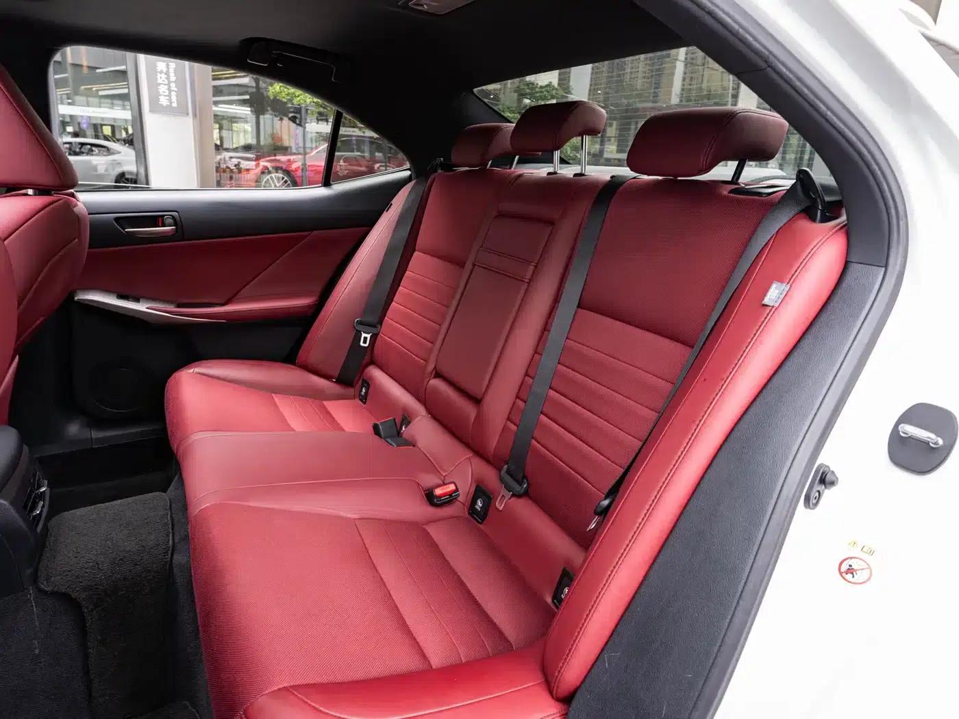 Lexus IS 2017 300 F SPORT Edition — миниатюра 12