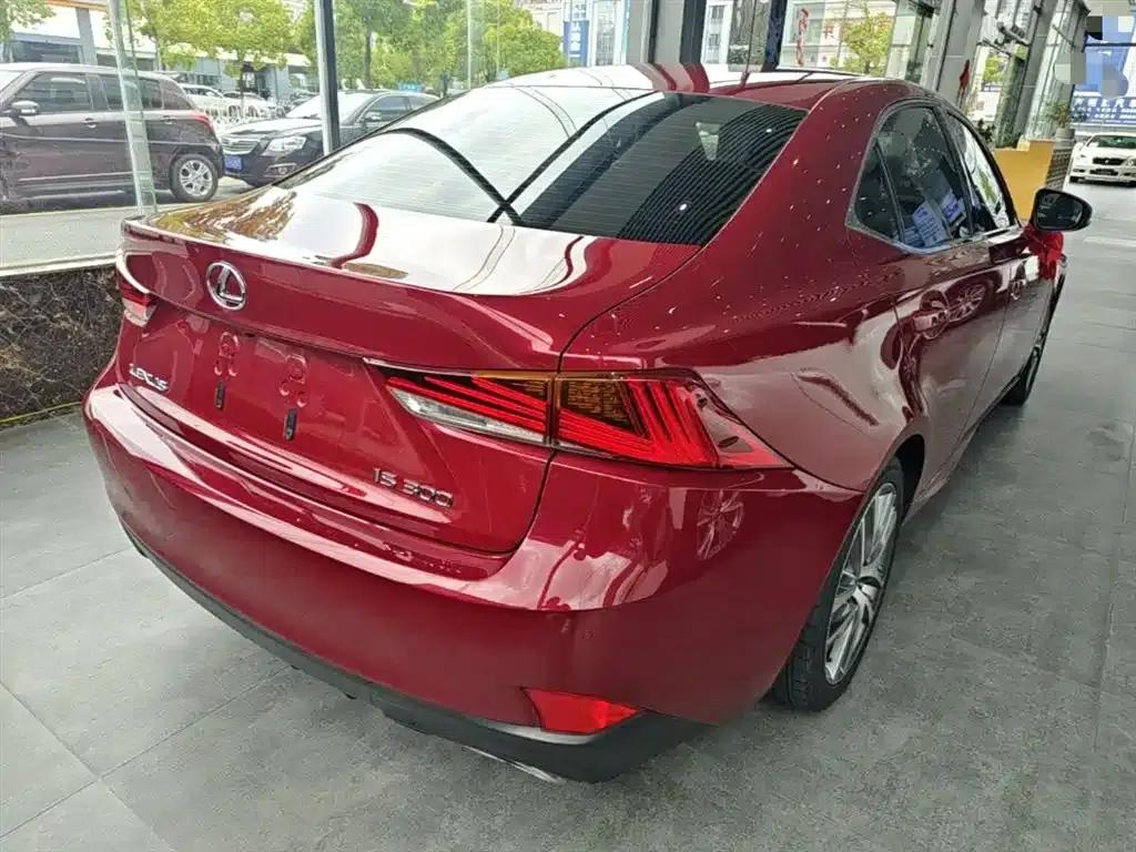 Lexus IS 2017 300 Sport Edition — миниатюра 7