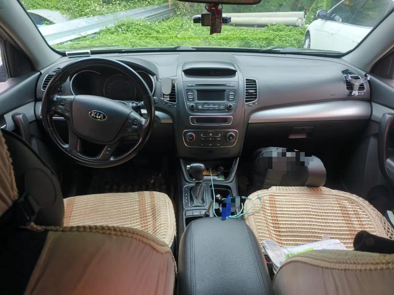 Kia Sorento 2013 2.2T 7-seat Diesel Comfort Edition — миниатюра 10
