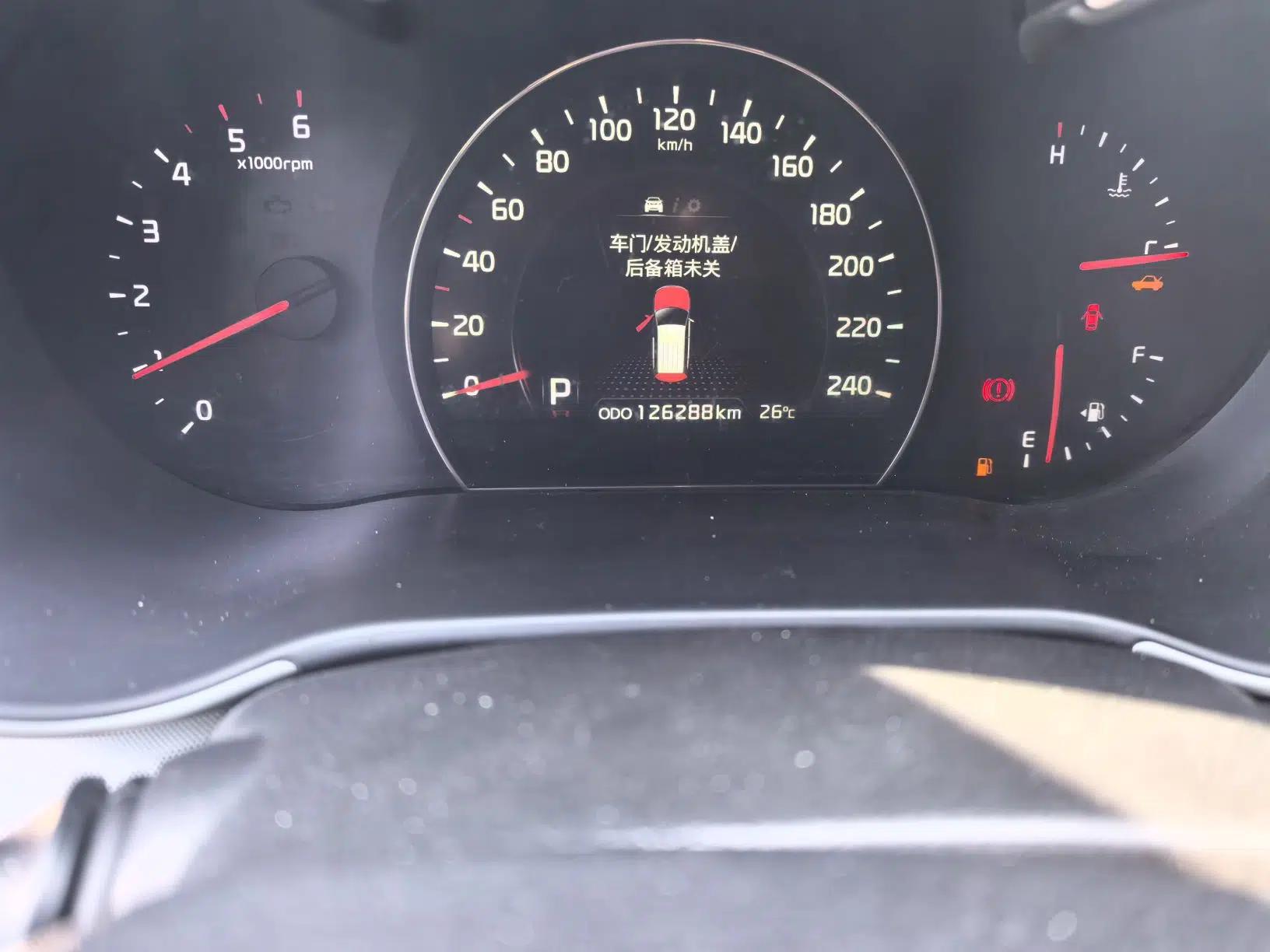 Kia Sorento 2013 2.2T 7-seat Diesel Luxury Edition — миниатюра 11
