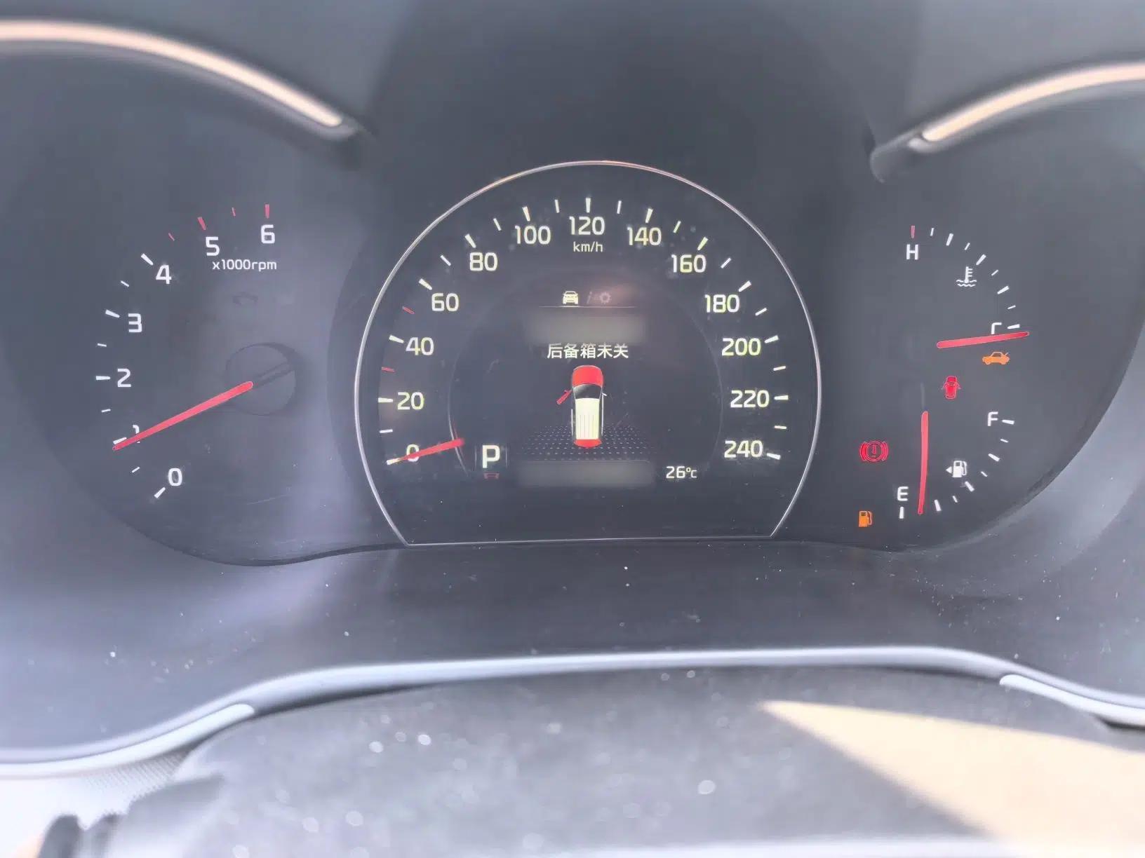 Kia Sorento 2013 2.2T 7-seat Diesel Luxury Edition — миниатюра 10