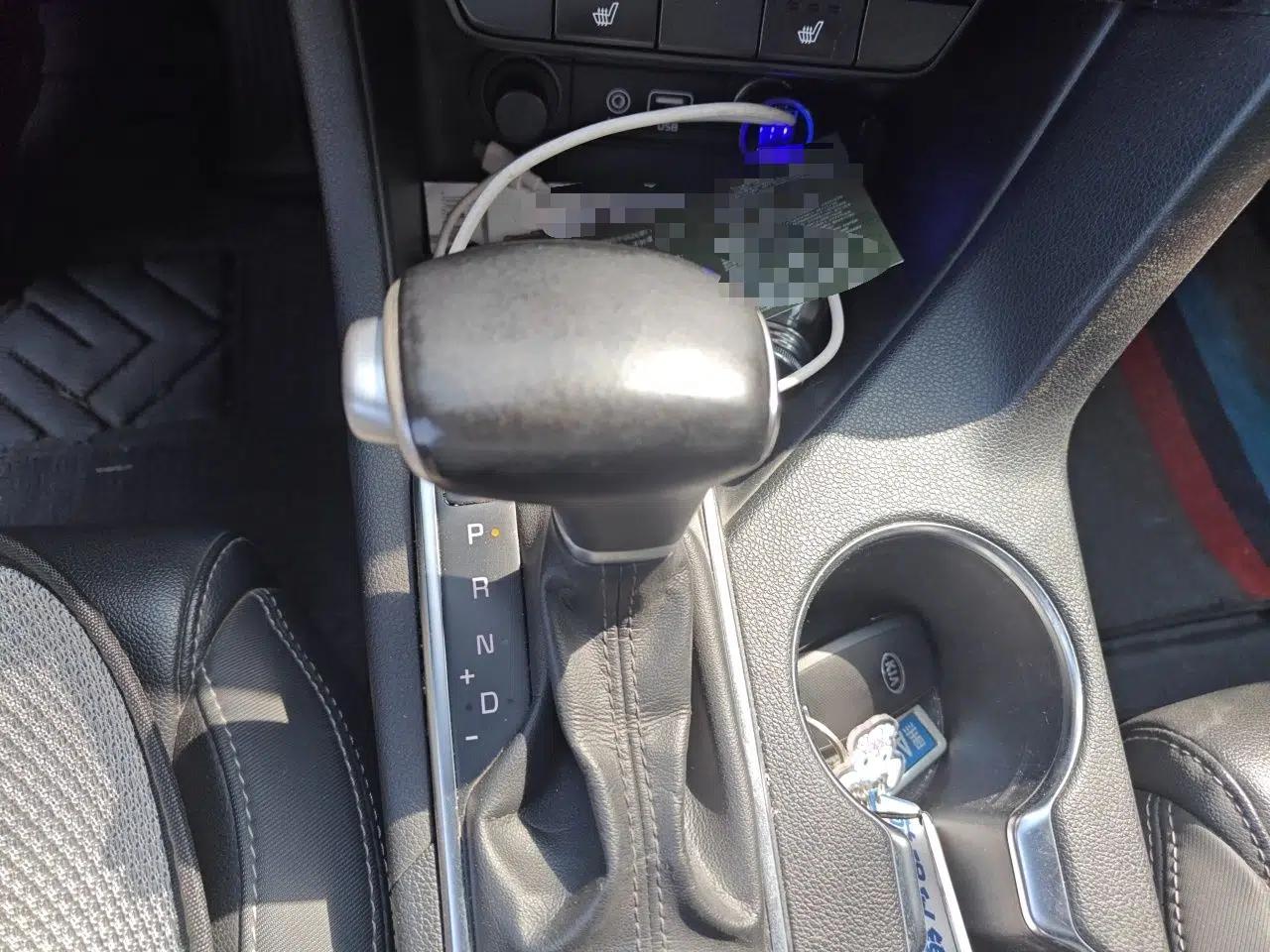Kia KX5 2016 2.0L Automatic 2WD GLS — миниатюра 15