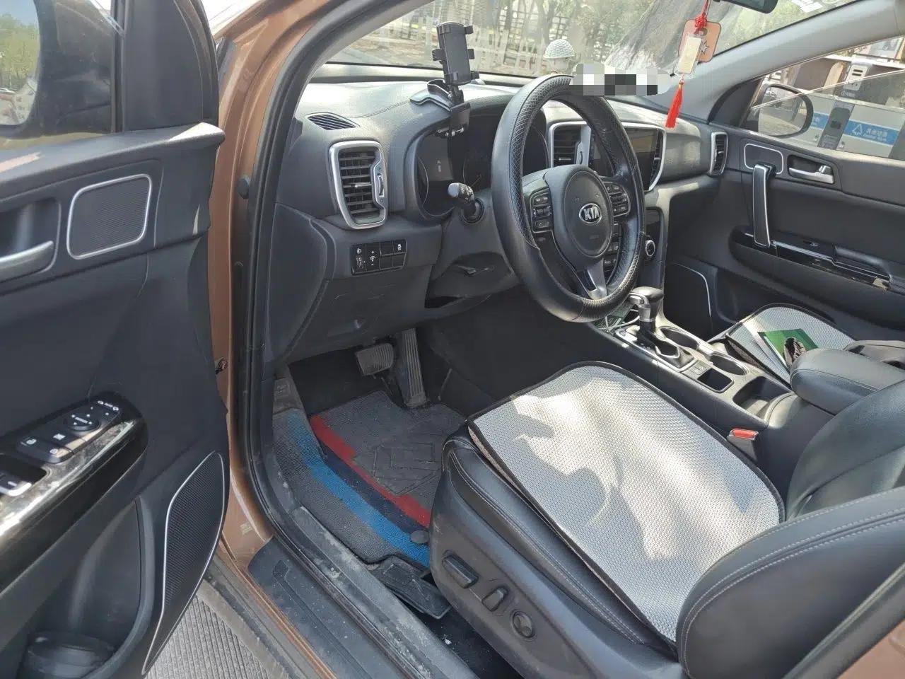 Kia KX5 2016 2.0L Automatic 2WD GLS — миниатюра 17
