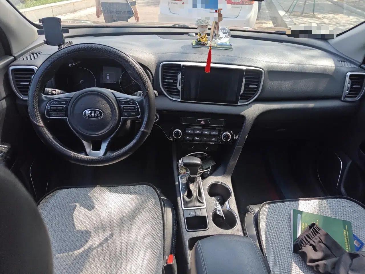 Kia KX5 2016 2.0L Automatic 2WD GLS — миниатюра 10