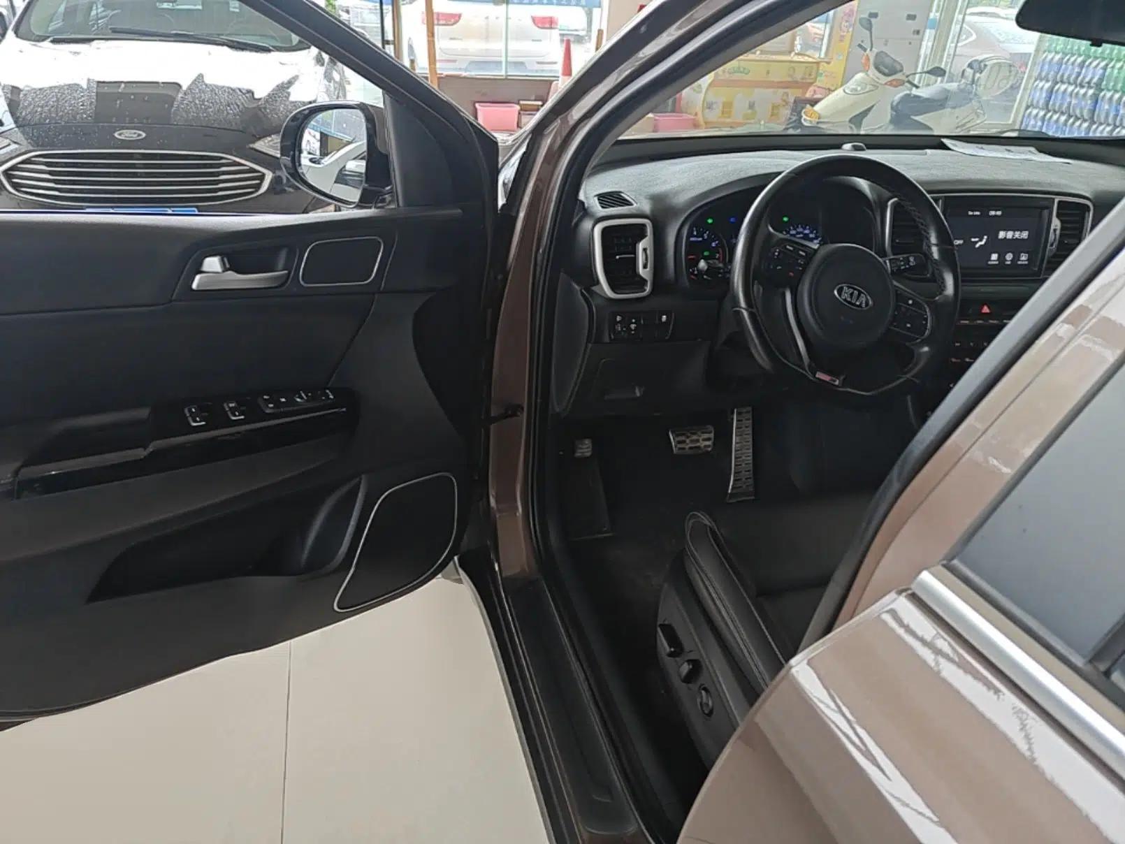 Kia KX5 2016 1.6T Automatic Two-Wheel Drive Premium — миниатюра 19