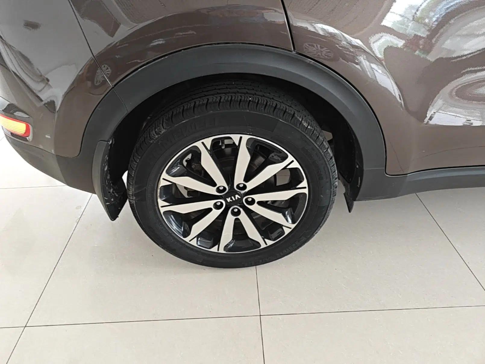 Kia KX5 2016 1.6T Automatic Two-Wheel Drive Premium — миниатюра 10