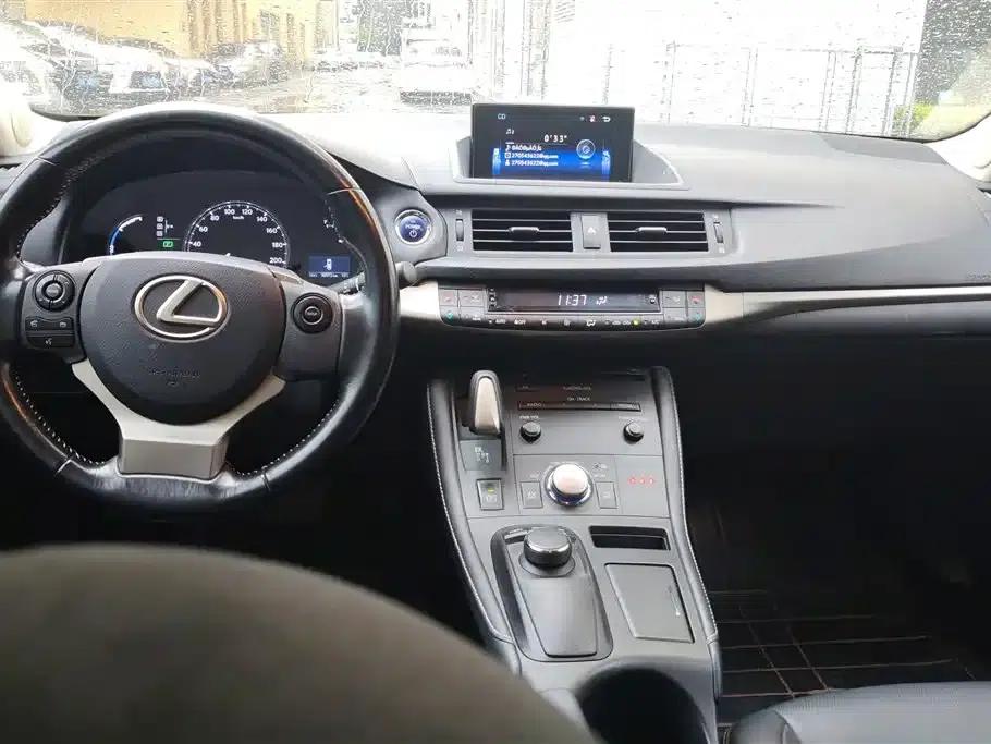 Lexus CT 2017 CT200h Comfort Edition, Single Color, China V Emission Standard — миниатюра 12