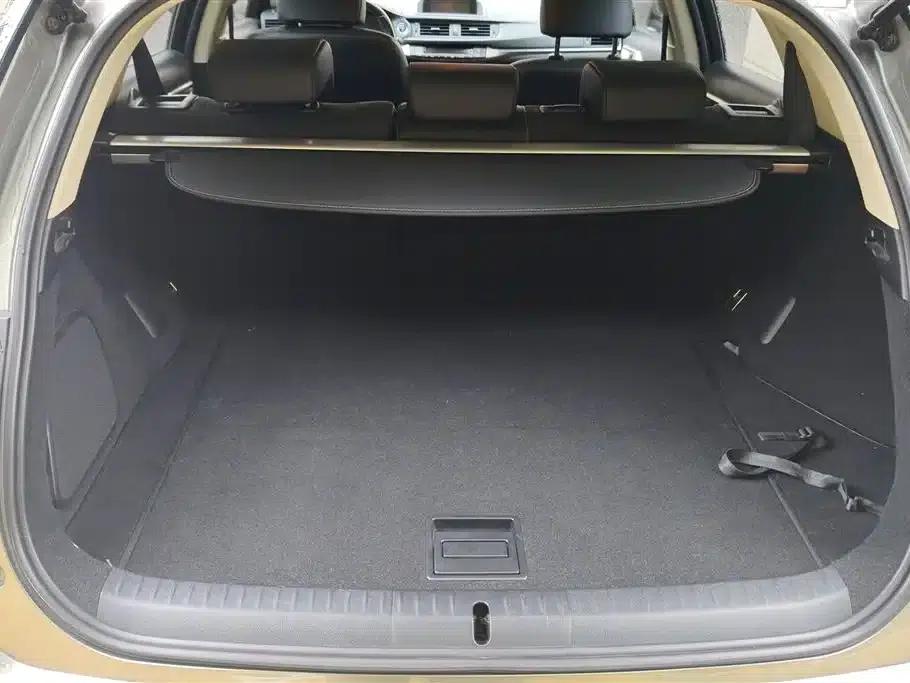 Lexus CT 2017 CT200h Comfort Edition, Single Color, China V Emission Standard — миниатюра 4