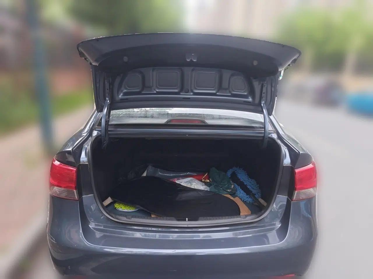 Kia Forte 2014 1.6L MT GL — миниатюра 20