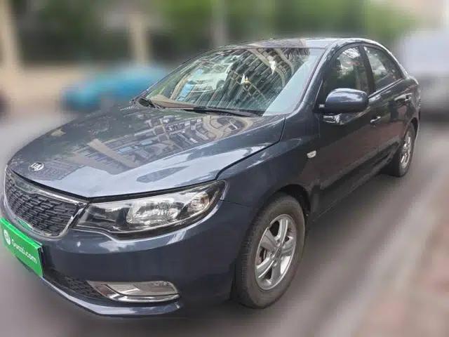 Kia Forte 2014 1.6L MT GL