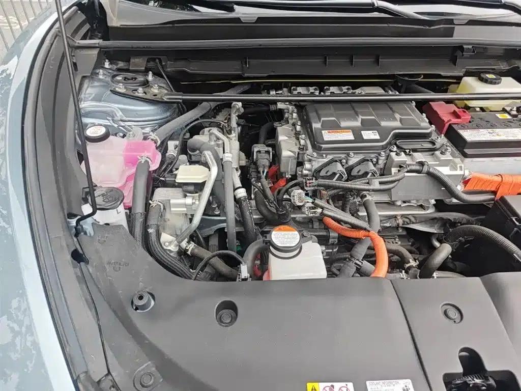 Lexus RZ 2023 450e AWD Luxury Edition — миниатюра 23