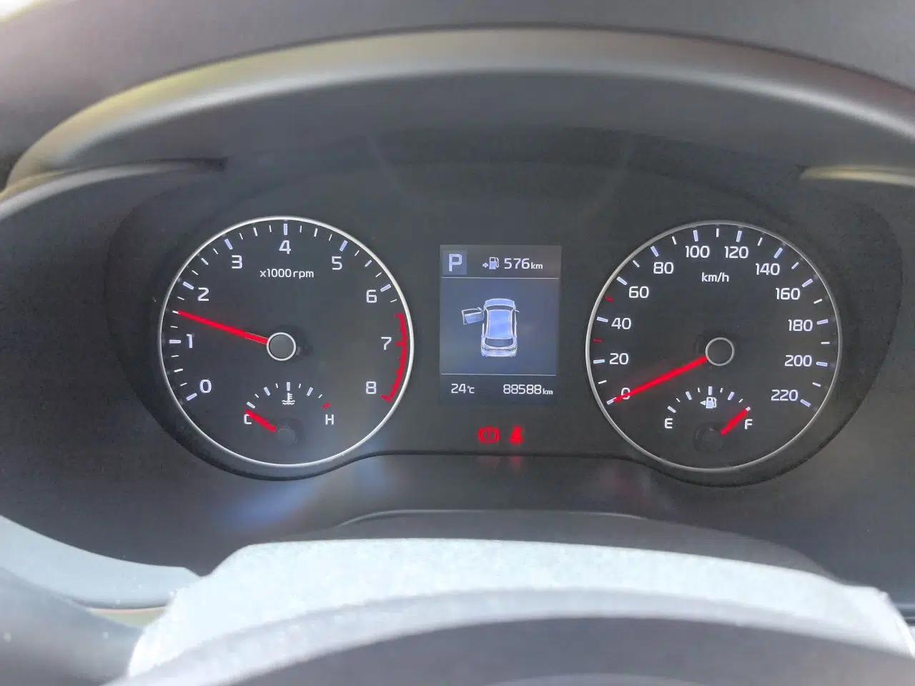 Kia KX Cross 2017 1.4L AT GLS — миниатюра 12