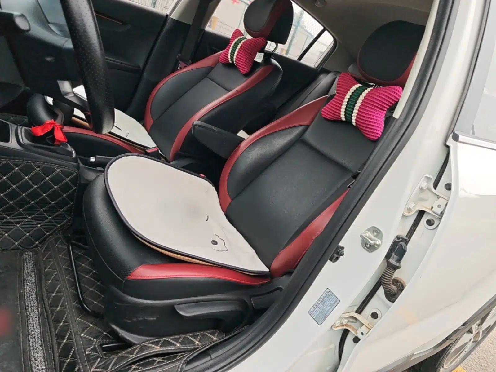 Kia KX Cross 2017 1.4L MT GLS — миниатюра 18