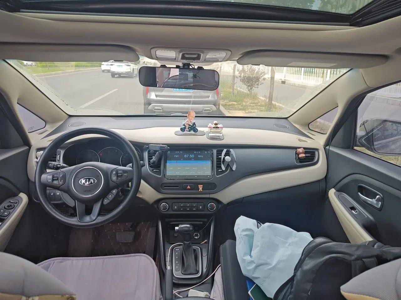 Kia Carens 2013 2.0L 5-Seater Automatic Standard Version China V Standard — миниатюра 19