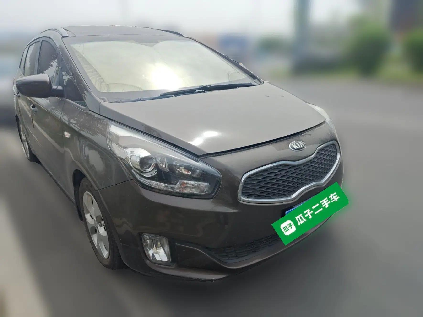 Kia Carens 2013 2.0L 5-Seater Automatic Standard Version China V Standard — миниатюра 3