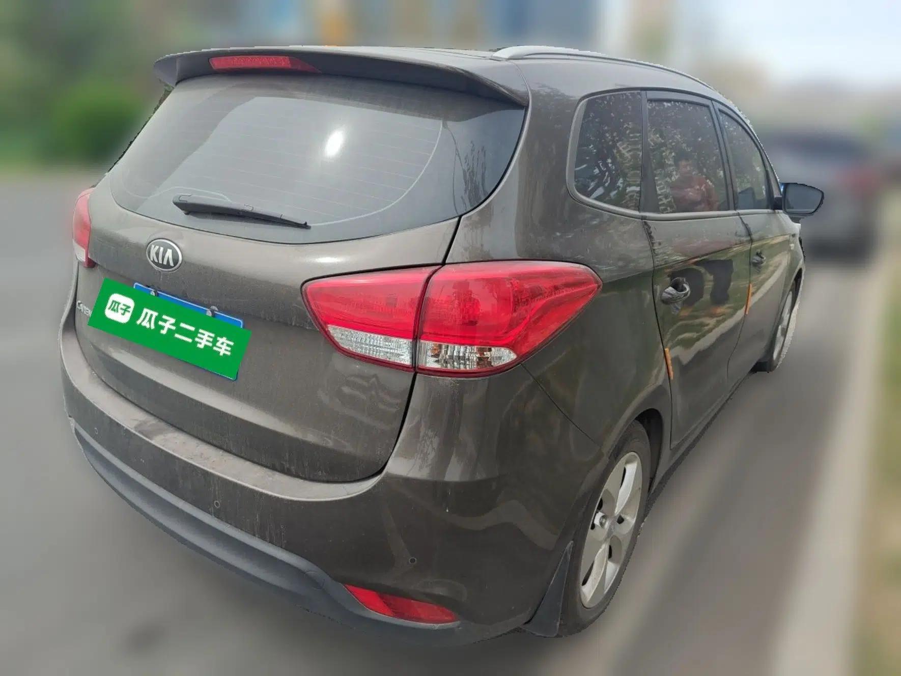 Kia Carens 2013 2.0L 5-Seater Automatic Standard Version China V Standard — миниатюра 6