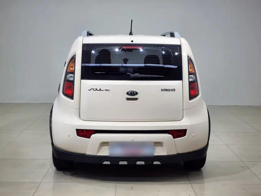 Kia Soul 2013 1.6L AT Premium — миниатюра 3