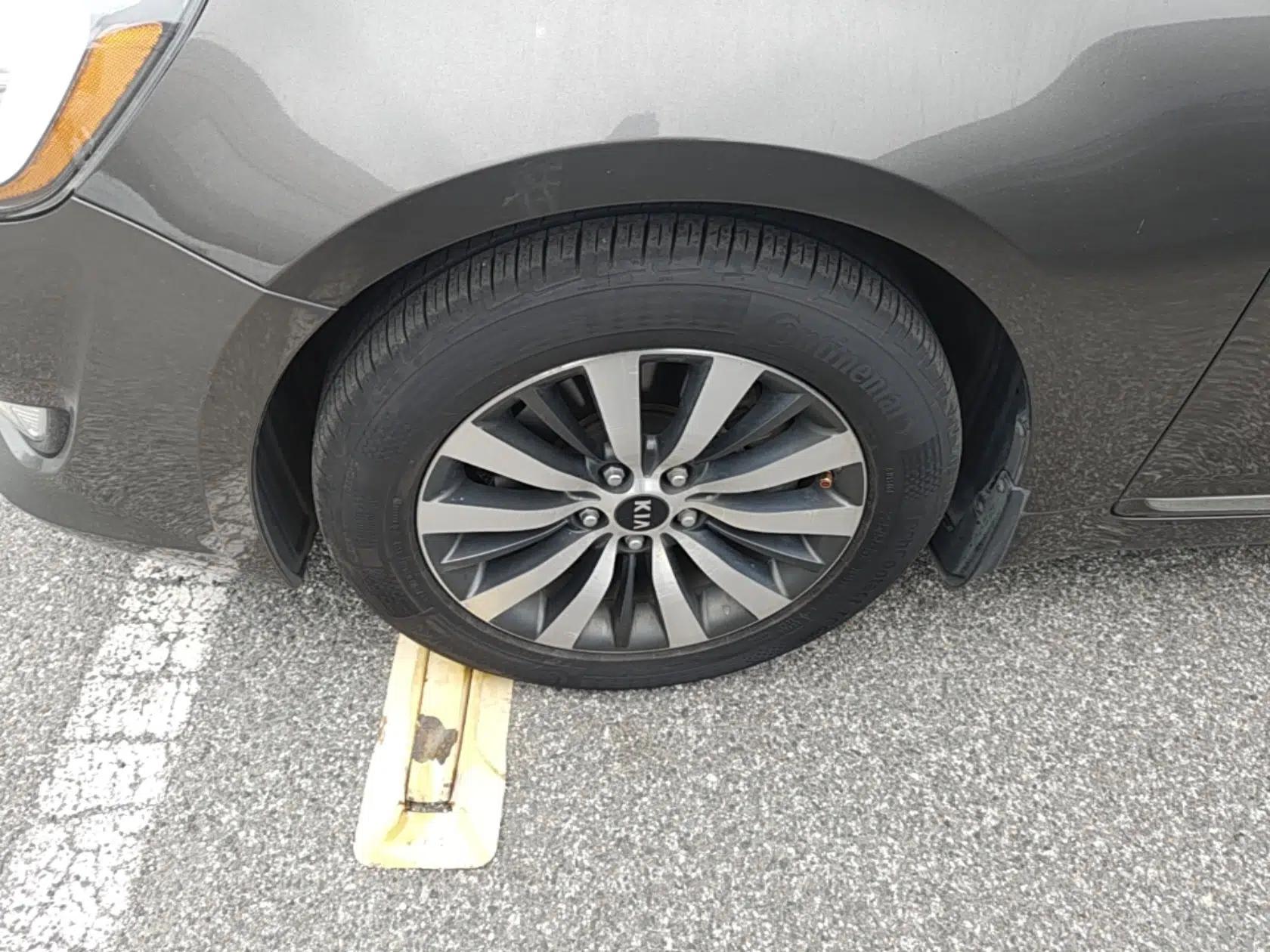 Kia Cadenza 2012 2.4L Luxury Version — миниатюра 8
