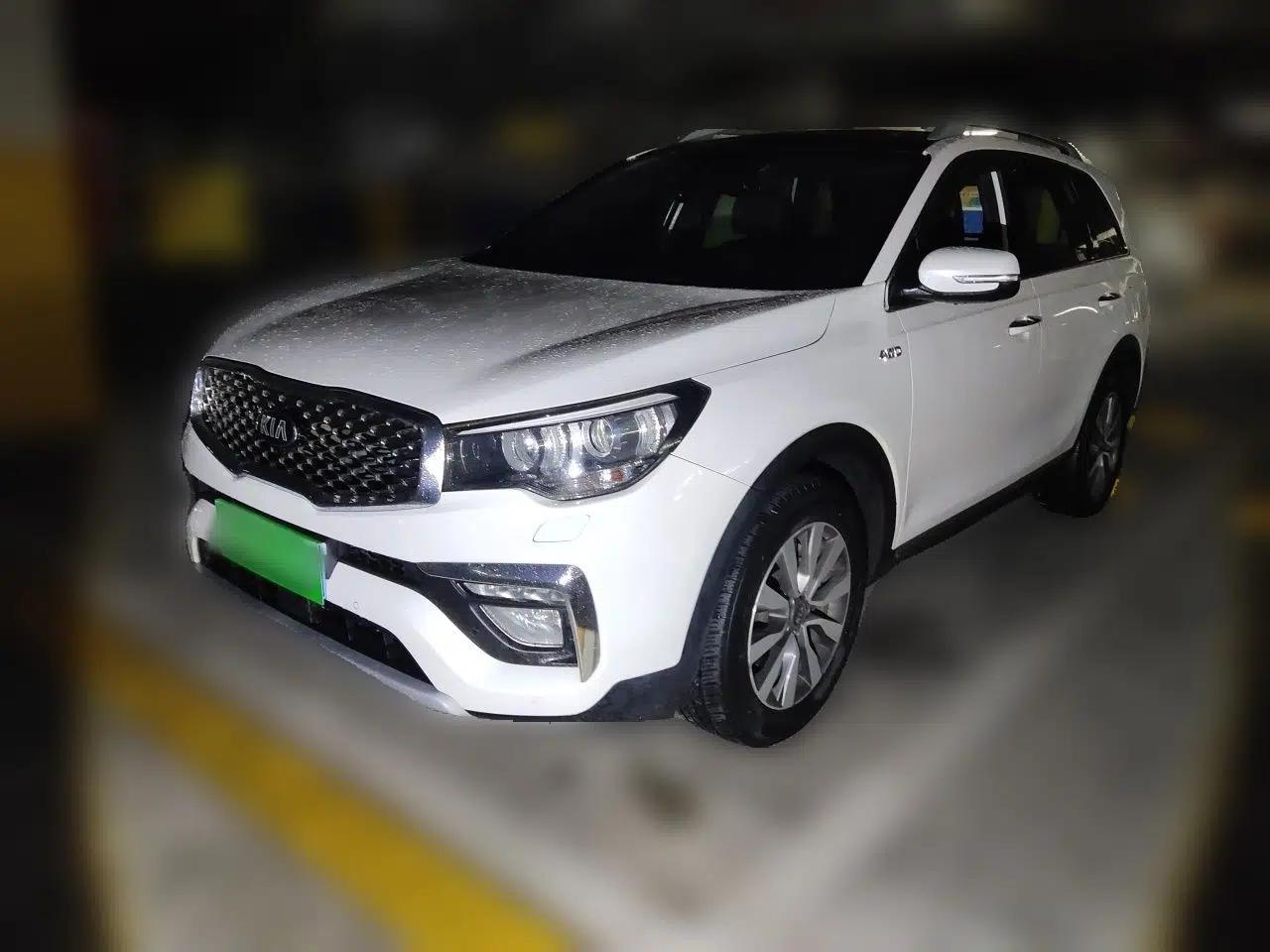 Kia KX7 2017 2.0T Automatic All-Wheel Drive LUX 7-Seater — миниатюра 1