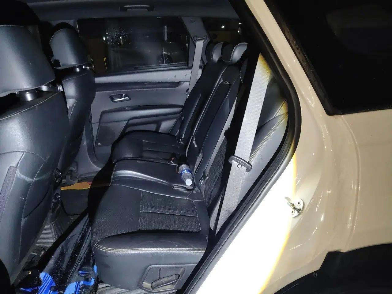 Kia KX7 2017 2.0T Automatic All-Wheel Drive LUX 7-Seater — миниатюра 18