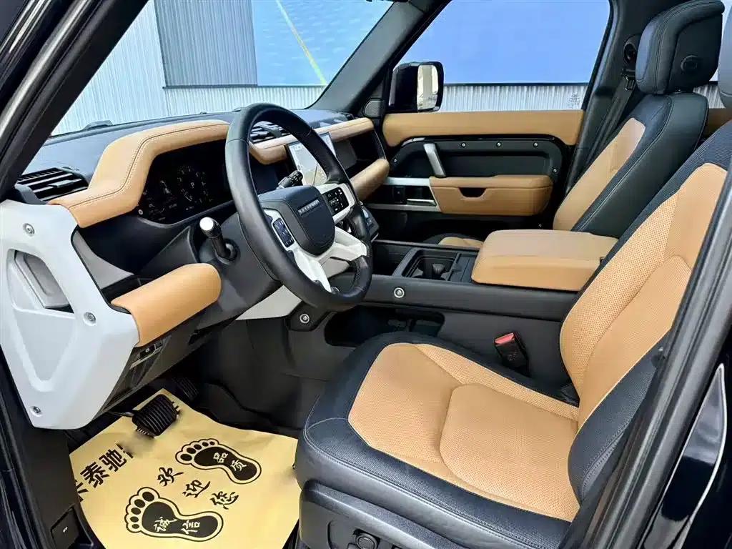 2024 Land Rover Defender 110 3.0T P400 X-DYNAMIC HSE — миниатюра 4